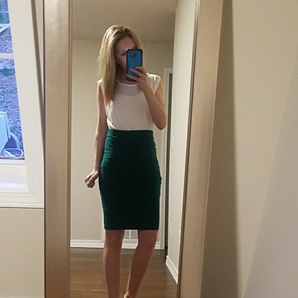 Forever 21 Dresses & Skirts - Forever 21 Pencil Skirt
